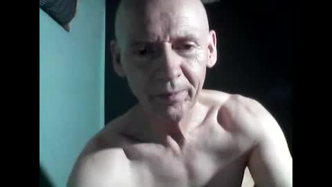 Snapshot of oldbuthorny62 chatting on 03-10-25, 05:11 oldbuthorny62 online show from 03-10-25, 05:11