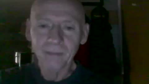 Snapshot of oldbuthorny62 chatting on 10-18-25, 06:37 oldbuthorny62 online show from 10-18-25, 06:37