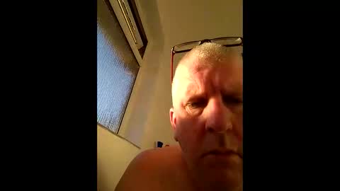 olderman2021 online show from 09-22-25, 04:53