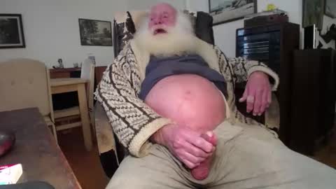 oldfucker9 online show from 12-01-25, 12:04