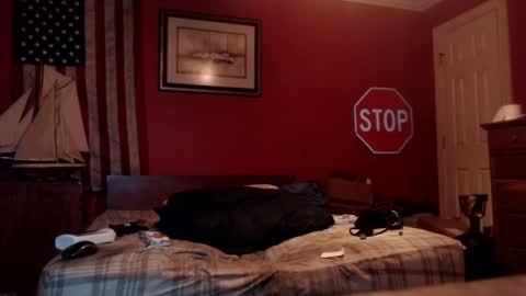 Snapshot of oldfuckus chatting on 10-08-25, 01:14 oldfuckus online show from 10-08-25, 01:14