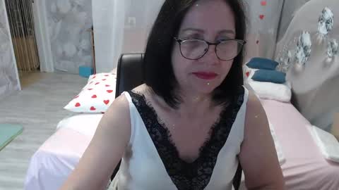 OlgaHottie online show from 05-07-26, 11:43