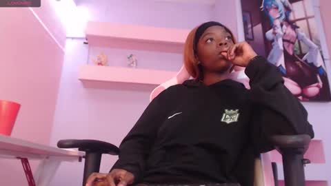 OliiviaGarciaa online show from 09-19-25, 03:56