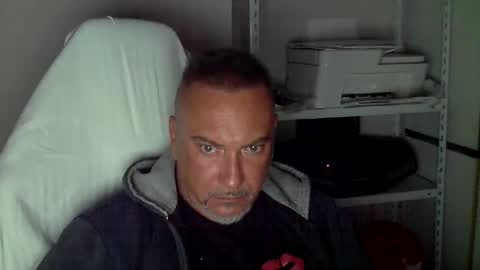 Snapshot of olimpio1230 chatting on 10-01-25, 03:51 olimpio1230 online show from 10-01-25, 03:51