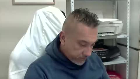 Snapshot of olimpio1230 chatting on 12-23-25, 10:57 olimpio1230 online show from 12-23-25, 10:57