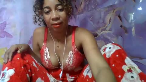 Snapshot of olinaa chatting on 06-29-26, 11:10 olinaa online show from 06-29-26, 11:10