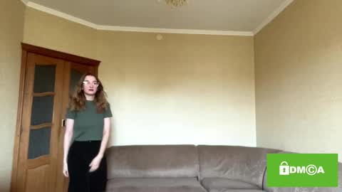 Olivia here online show from 10-03-25, 08:22