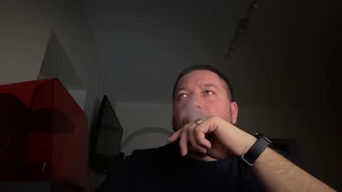 Snapshot of oliver841119 chatting on 03-27-26, 07:35 Oliver84 online show from 03-27-26, 07:35