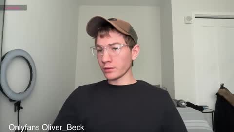 Oliver Beck online show from 11-28-25, 07:49