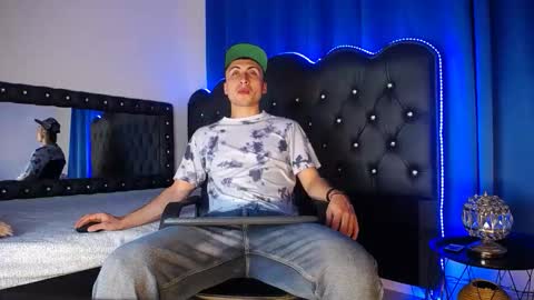 Oliver Benedetti online show from 02-04-26, 03:45