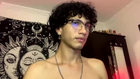 Oliver fast online show from 11-26-25, 07:20