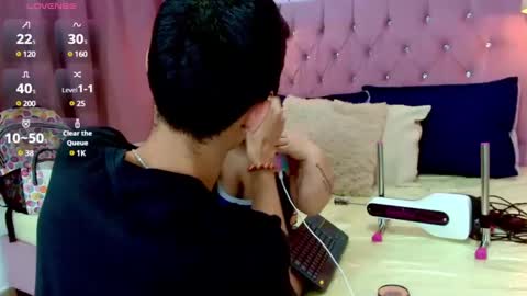 Snapshot of oliver_king_sex chatting on 12-06-24, 01:51 Oliver Smith online show from 12-06-24, 01:51