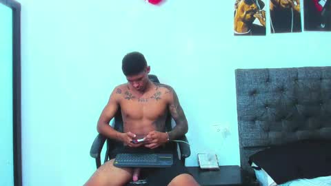 Snapshot of oliver_smith_2 chatting on 09-20-25, 05:25 oliver_smith_2 online show from 09-20-25, 05:25