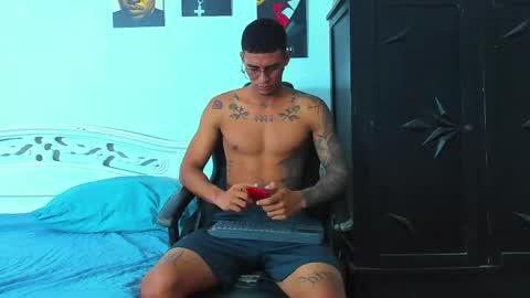 oliver_smith_2 online show from 05-16-26, 01:54