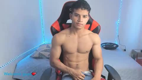 Snapshot of oliver_thompsson chatting on 12-10-24, 02:28 oliver thompsson online show from 12-10-24, 02:28