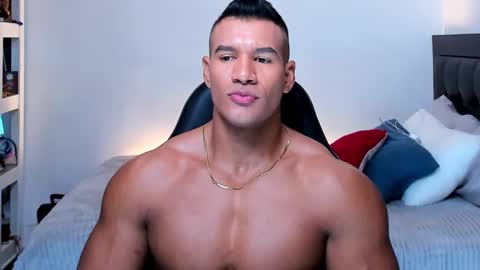 oliver_tommy online show from 09-21-25, 01:51