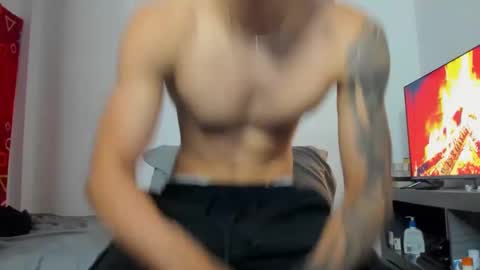 Oliver bennet online show from 09-24-25, 08:45