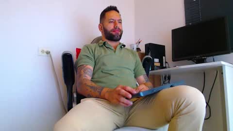 oliver online show from 01-06-26, 12:53