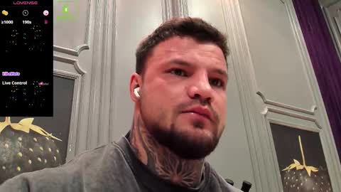 Snapshot of oliversport chatting on 03-14-26, 11:15 OliverSport online show from 03-14-26, 11:15