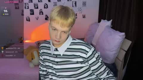 oliver online show from 10-23-25, 01:54