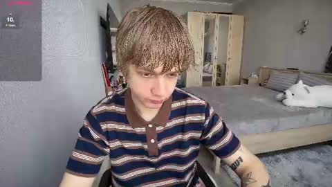 Snapshot of olivertasty chatting on 07-19-26, 11:36 oliver online show from 07-19-26, 11:36