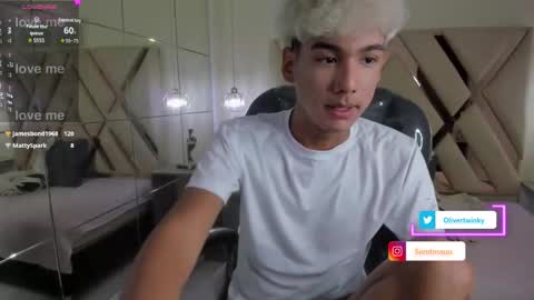 Oliver online show from 09-25-25, 03:49