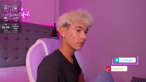 Oliver online show from 09-26-25, 01:59