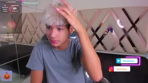 Oliver online show from 10-09-25, 03:21