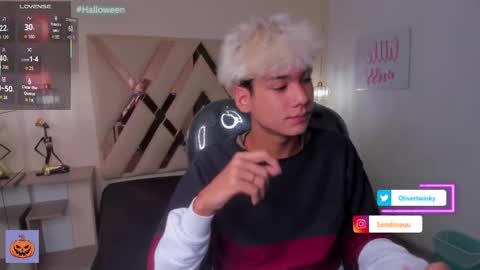 Oliver online show from 10-16-25, 02:18