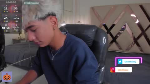 Oliver online show from 10-21-25, 02:40