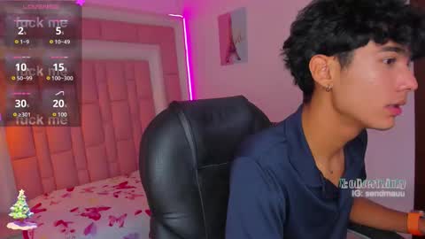 Oliver online show from 11-24-25, 07:08