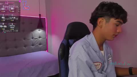 Oliver online show from 02-28-26, 12:17