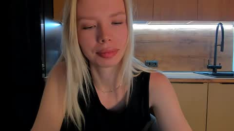 Olivia 3 online show from 05-09-26, 09:20