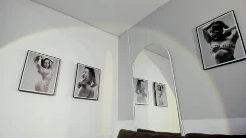 Olivia Collins online show from 05-05-26, 11:18