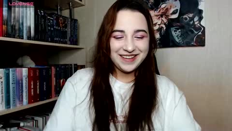 olivia_defo online show from 12-04-25, 08:06