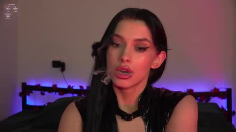 Olivia Faye online show from 12-18-25, 06:03