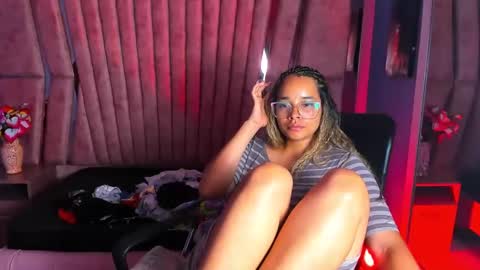  OLIVIA  online show from 01-10-25, 06:53