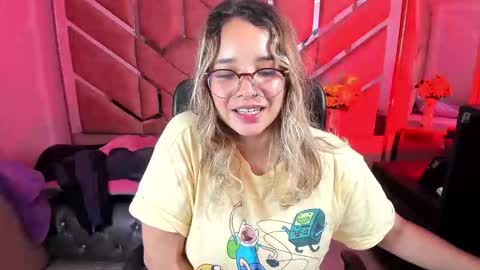  OLIVIA  online show from 09-21-25, 02:35