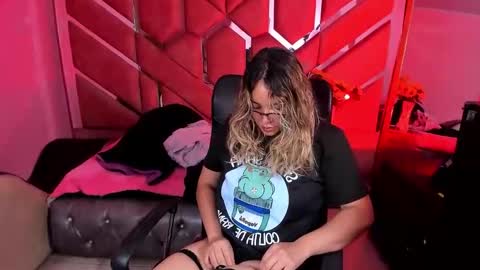  OLIVIA  online show from 10-03-25, 03:58