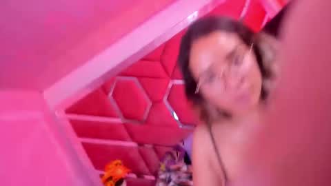  OLIVIA  online show from 05-08-26, 05:57