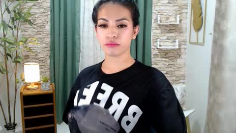 olivia_hotcummer online show from 10-19-25, 05:13