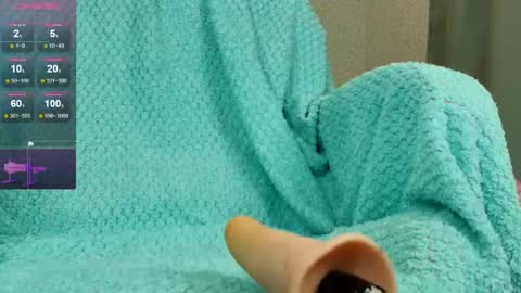 Olivia Hi guys Follow me  online show from 05-12-26, 11:13