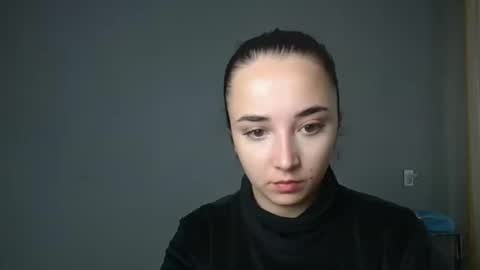 Snapshot of olivia_oliv chatting on 09-29-25, 11:26 Olivia online show from 09-29-25, 11:26