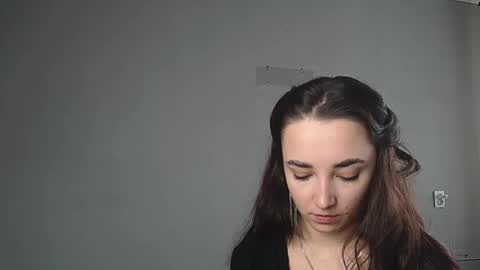 Olivia online show from 03-17-26, 12:52