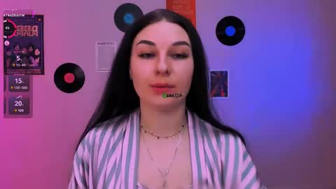 Snapshot of olivia_rage chatting on 05-10-26, 09:25 Sweet Olivia online show from 05-10-26, 09:25