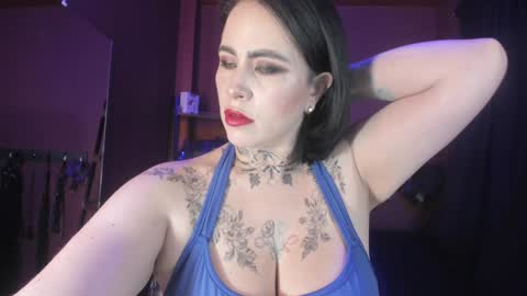   online show from 12-12-24, 12:44