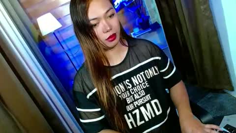 Snapshot of olivia_the_temptress27 chatting on 03-29-26, 12:38 Miss OLIVIA online show from 03-29-26, 12:38