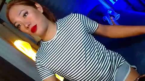 Snapshot of olivia_the_temptress27 chatting on 04-11-26, 12:31 Miss OLIVIA online show from 04-11-26, 12:31