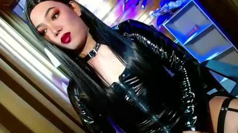 Snapshot of olivia_the_temptress27 chatting on 04-21-26, 06:09 Miss OLIVIA online show from 04-21-26, 06:09