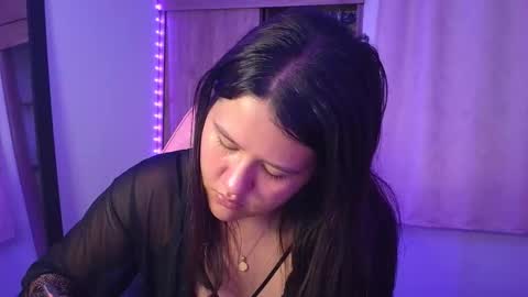 Olivia online show from 03-28-26, 12:16